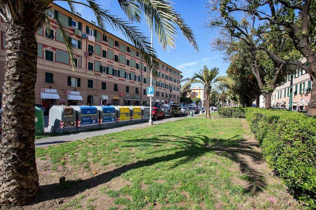 Dalla Spiaggetta A Quinto Genua Buitenkant foto